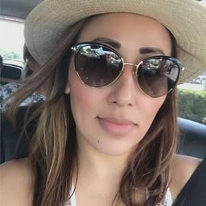 Meet your Posher, Nora